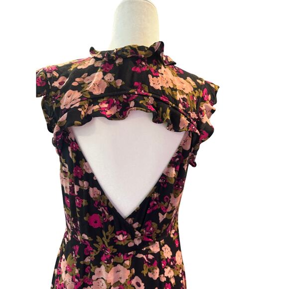 PLENTY BY TRACY REESE Gaia Ruffle Dress in Dark Floral Medium Petite - Picture 5 of 8